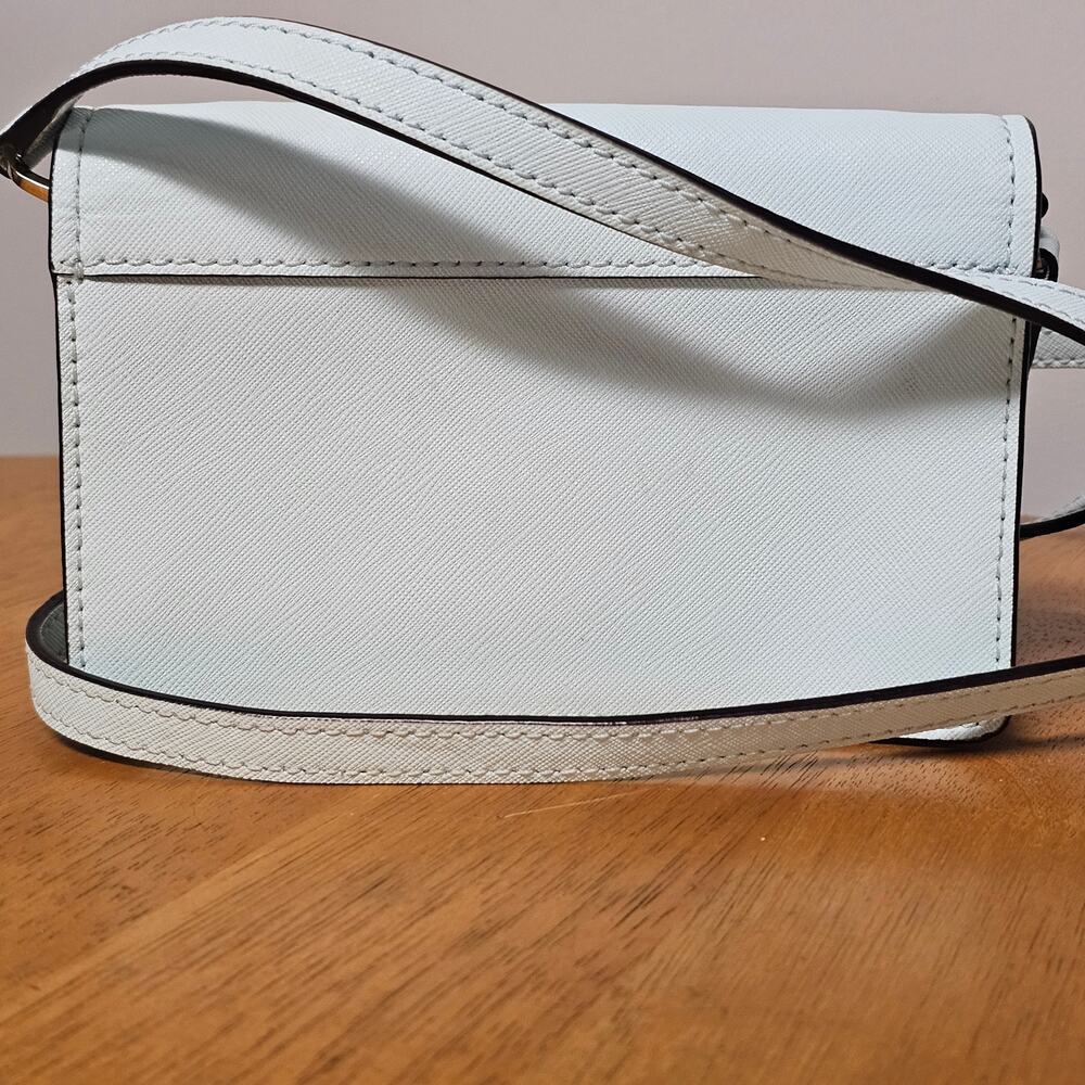 Kate Spade Small Light Blue Pastel Crossbody Purse Travel Vacation Wallet - Picture 3 of 6